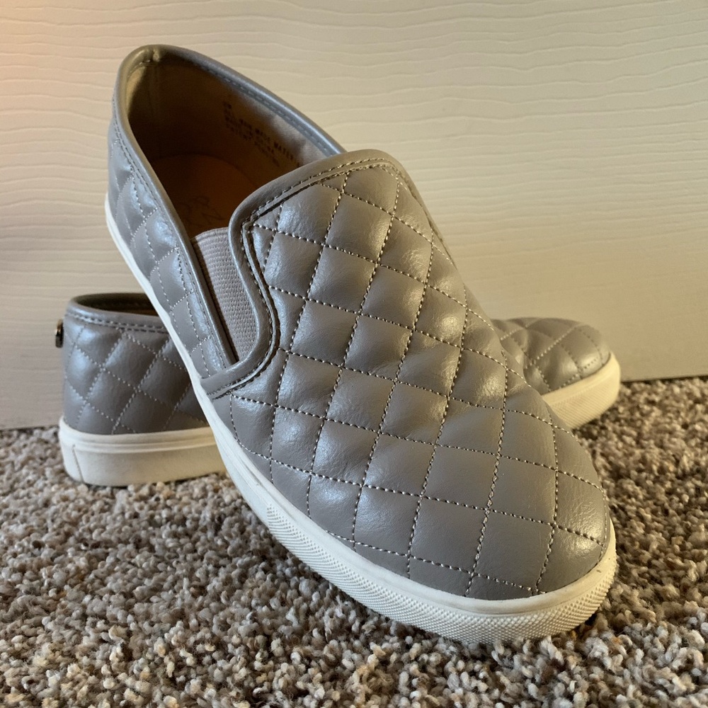 New York & Company slip on shoes